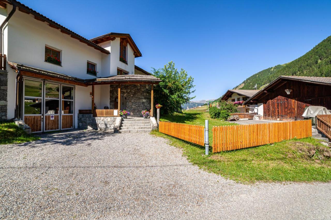 Rieglhof Apartment Kuekennest Caprone Exterior foto